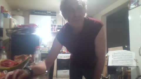 wg_colbert_noir online show from October 9, 1:00 am