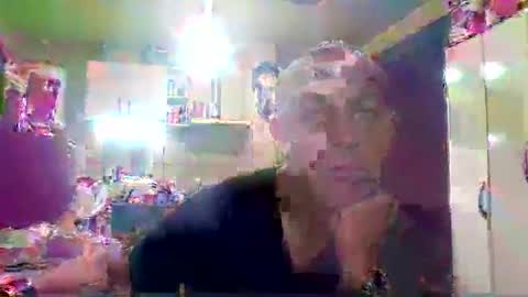 wg_colbert_noir online show from September 10, 9:43 am