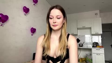 Hello I m Yuna and Ive been waiting for you   MaevAmy online show from May 27, 12:46 pm