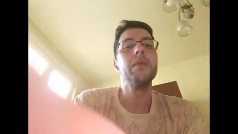 stoffy online show from April 25, 7:32 am