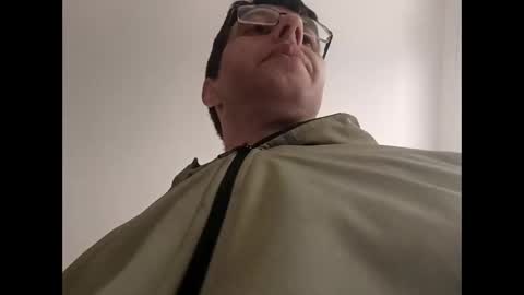 stoffy online show from March 31, 7:42 am