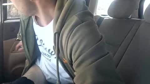 stoffy online show from April 7, 7:32 am