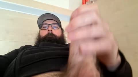 wheely19871606 online show from May 18, 7:14 am
