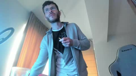 Michael online show from April 14, 4:10 pm