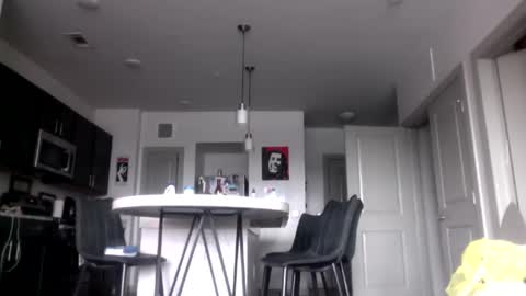 just  str8 stud nut  1000 online show from December 3, 6:08 pm