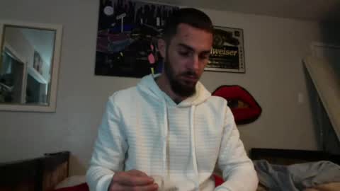 just  str8 stud nut  1000 online show from December 6, 8:32 am