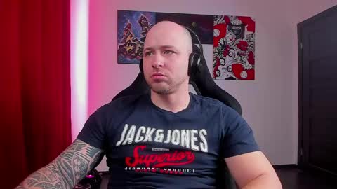 VI online show from April 21, 3:41 pm