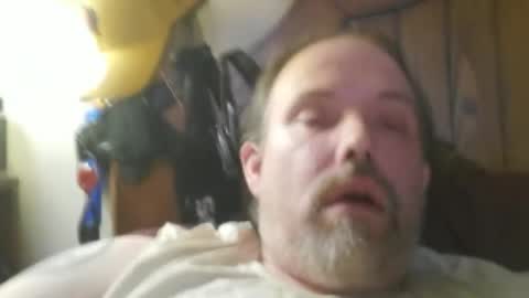 wickedwolfman69 online show from June 15, 3:20 am