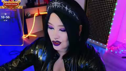 Laura  online show from July 21, 7:49 pm
