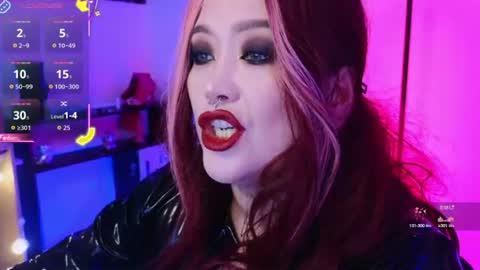 Laura  online show from July 3, 9:19 pm