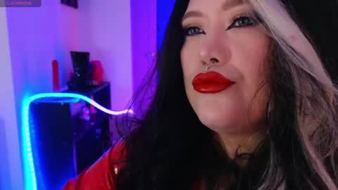 Laura  online show from June 24, 9:22 pm