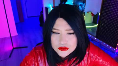 Laura  online show from June 15, 9:07 pm