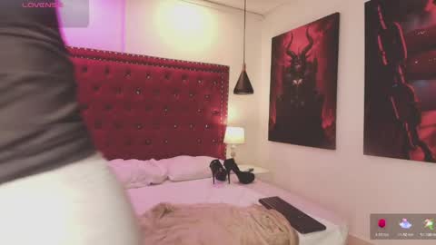 sussy online show from March 30, 12:27 pm