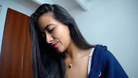 Ilauren online show from November 19, 2:16 pm