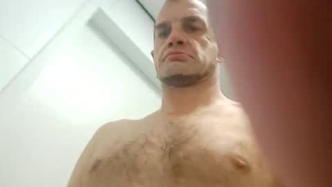 wilczek40 online show from October 19, 6:40 am