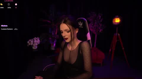 Alice online show from June 10, 3:55 pm