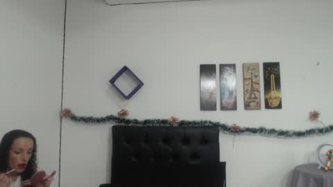 wildbarbie6 online show from December 31, 6:24 pm