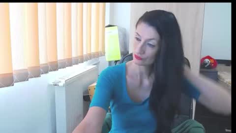 Bea online show from November 7, 9:34 am