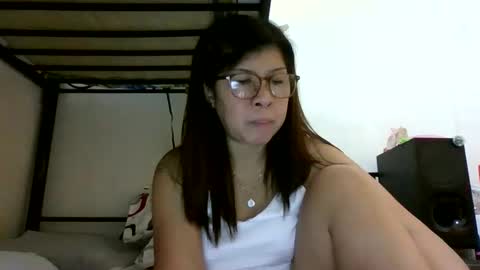 WildChick online show from February 10, 9:34 am