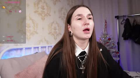 .. alice .. online show from December 18, 7:58 am