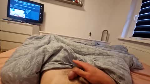 wildmike93 online show from October 6, 5:58 am