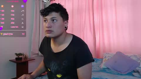 wildseductor1 online show from July 17, 10:11 pm