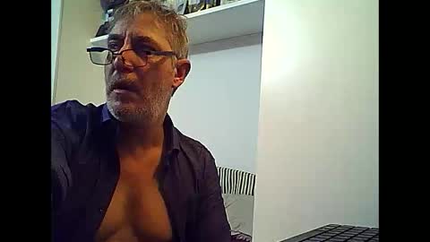 Willfire71 online show from January 4, 4:11 pm