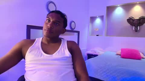 Snapshot of william_scott8 chatting on October 8, 9:10 pm William online show from October 8, 9:10 pm