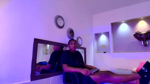 Snapshot of william_scott8 chatting on October 7, 7:43 pm William online show from October 7, 7:43 pm