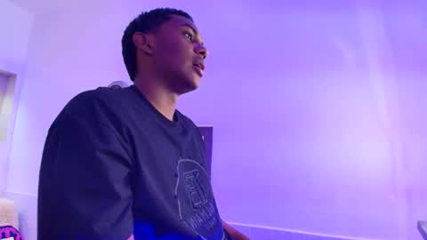 Snapshot of william_scott8 chatting on October 1, 9:35 pm William online show from October 1, 9:35 pm