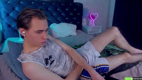 William online show from November 27, 4:31 am