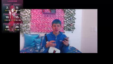 Snapshot of willians__ chatting on September 23, 3:22 am willians__ online show from September 23, 3:22 am
