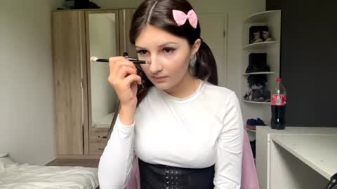 Mari online show from June 12, 7:40 am