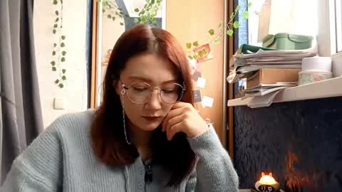 Phoebe online show from March 4, 8:11 am