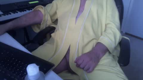 Wisccock online show from March 14, 2:43 pm