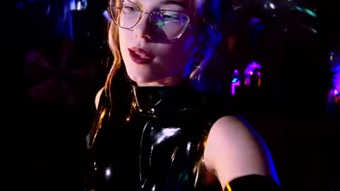 Goddess of two strapons  - Mr. long Don Mr. Pinky online show from June 24, 8:16 pm