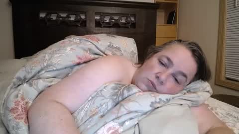 Annie online show from September 9, 6:46 am