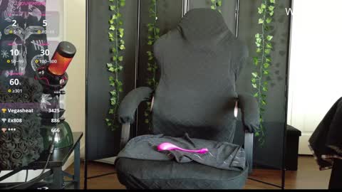 Amanda online show from January 26, 6:48 pm