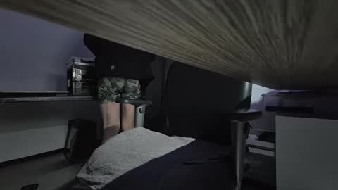 wnhz27 online show from February 23, 2:40 am