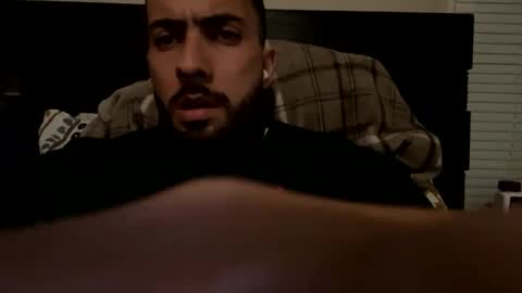 wolf944980 online show from December 23, 3:50 am