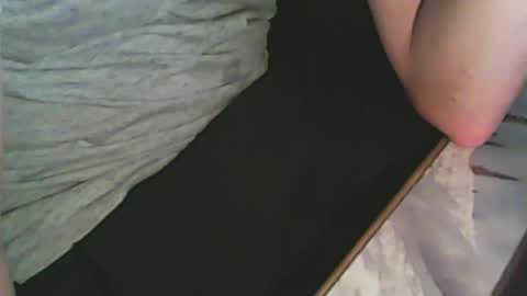 wolfie_2910 online show from June 27, 10:54 am