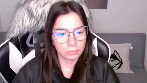 Alex online show from October 8, 2:30 am