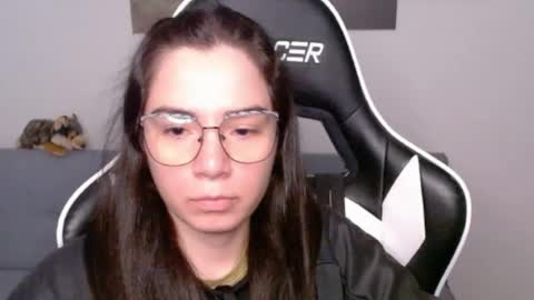 Alex online show from June 14, 2:11 am