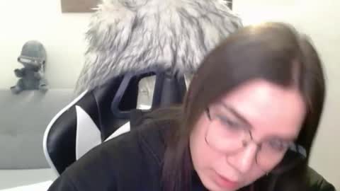 Alex online show from January 14, 2:08 am