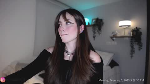   online show from February 4, 2:28 am