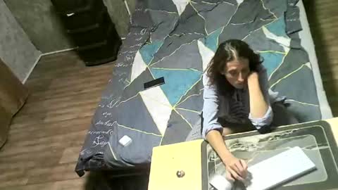 wolfxsnow online show from August 1, 6:31 pm