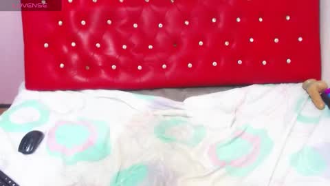   online show from February 23, 10:20 pm