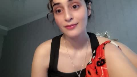 Stia online show from November 18, 11:13 am