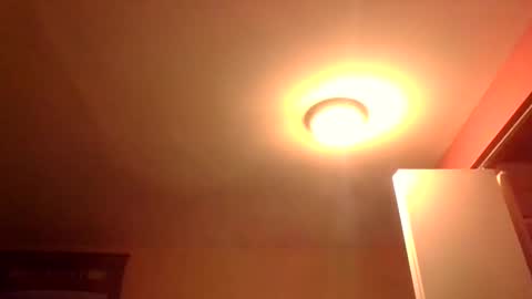 woodeee77 online show from January 7, 2:51 pm