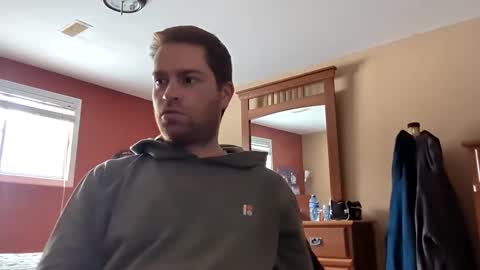 woodeee77 online show from February 12, 7:24 pm